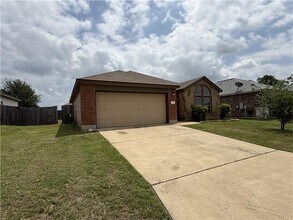 531 Parkfield Ln in Temple, TX - Building Photo - Building Photo