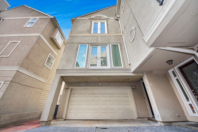 property at 2314 Dorrington St