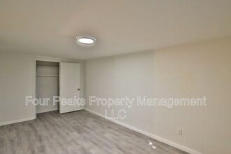 102 E Hatcher Rd in Phoenix, AZ - Building Photo - Building Photo