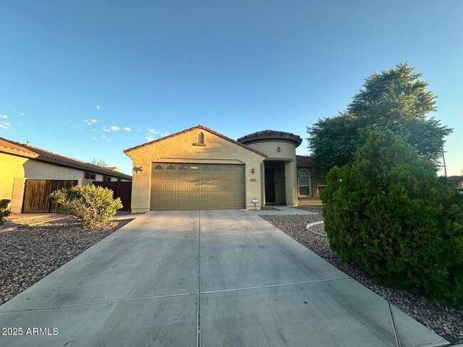 property at 1625 W Pelican Ct