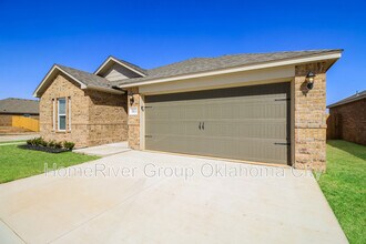 5411 Mac Rd in Tuttle, OK - Building Photo - Building Photo