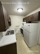 222 S Greenwood St in Aberdeen, SD - Building Photo - Building Photo