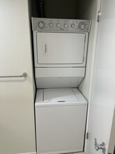 2234 River Run Dr, Unit 214 in San Diego, CA - Building Photo - Building Photo