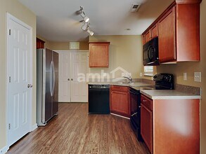 1482 Hammermill Ln in Kernersville, NC - Building Photo - Building Photo