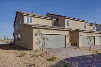 2807 Abrantes Pl in Henderson, NV - Foto de edificio - Building Photo