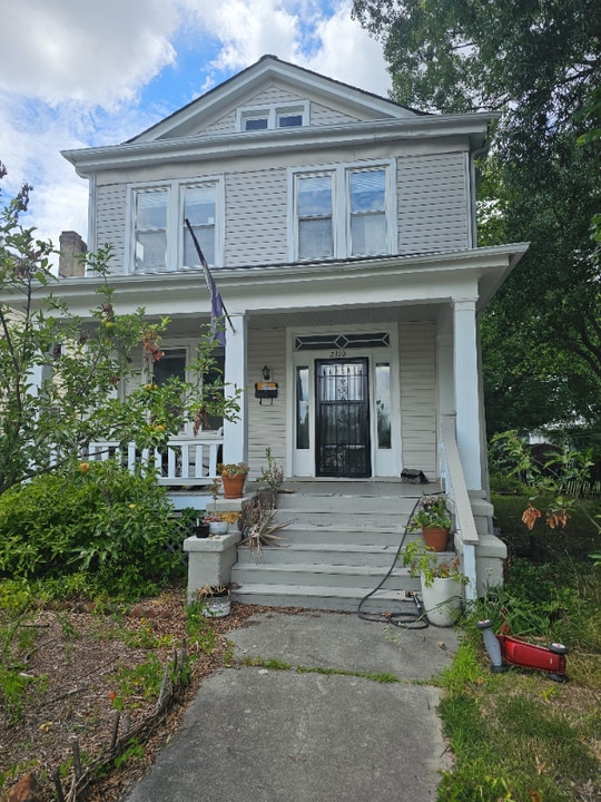2312 3rd Ave in Richmond, VA - Foto de edificio