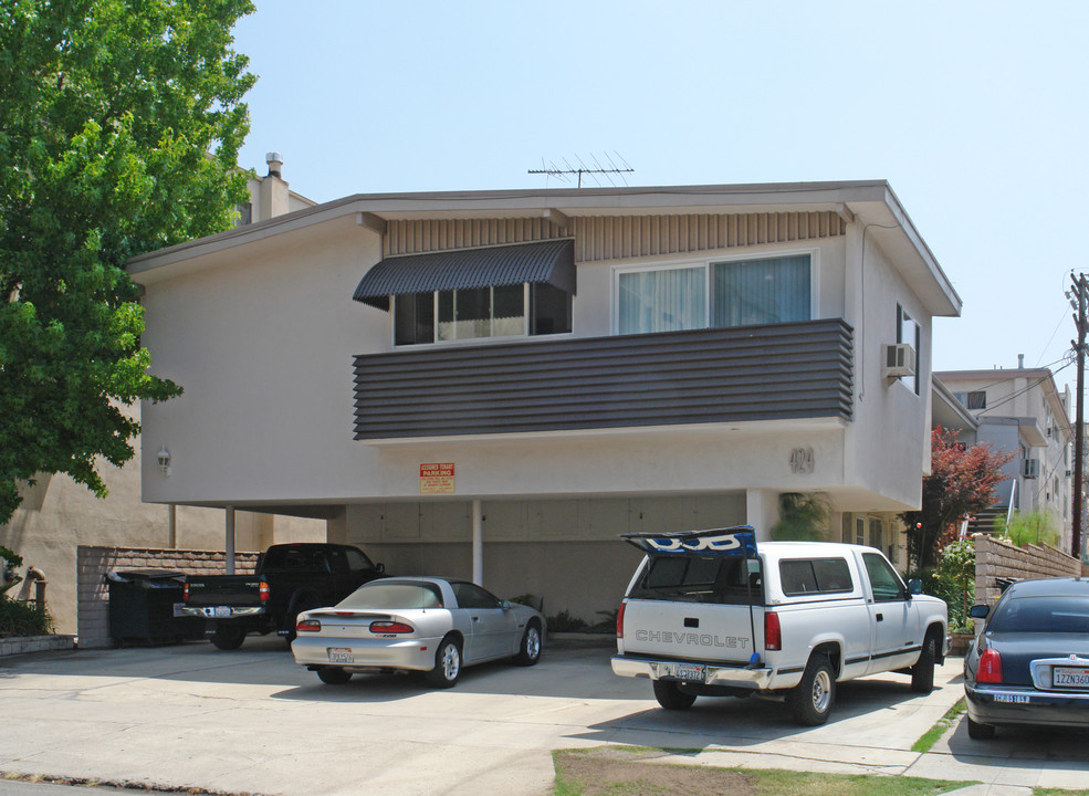 424 S Sherbourne Dr in Los Angeles, CA - Building Photo