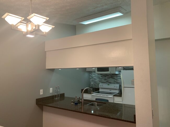 9620 Morningside Loop, Unit 14 in Anchorage, AK - Building Photo - Building Photo
