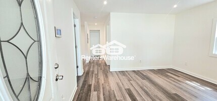 2015 Detroit Ave NW in Atlanta, GA - Building Photo - Building Photo