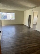 1150 Cornwell St, Unit 4 in Los Angeles, CA - Building Photo - Building Photo