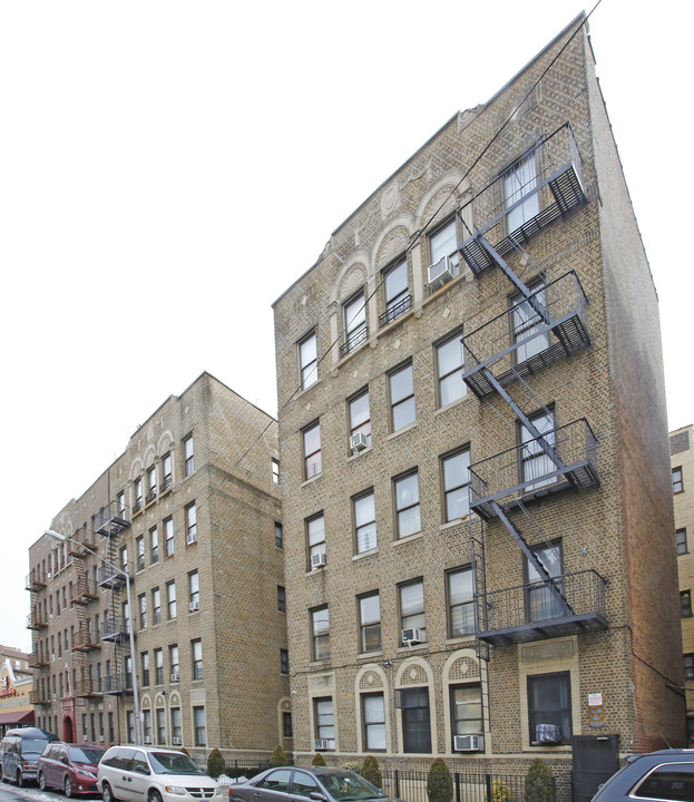 613-623 E 16th St in Brooklyn, NY - Building Photo