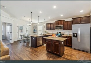 6315 Redberry Dr in Gulf Breeze, FL - Building Photo - Building Photo