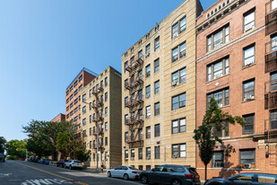 254 Seaman Ave in New York, NY - Foto de edificio - Primary Photo