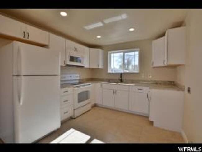 property at 2862 W 2730 S