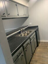 2800 S Osage Ave in Wichita, KS - Building Photo - Building Photo