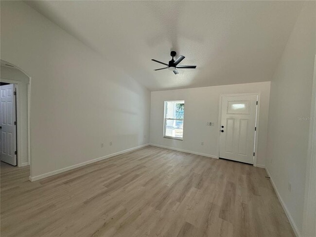 6303 NW 65th St in Ocala, FL - Building Photo - Building Photo