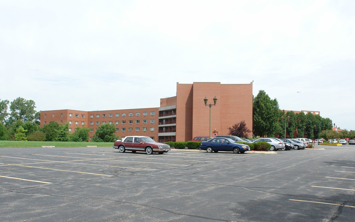 Casa San Carlo in Northlake, IL - Building Photo