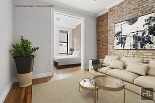 Mott Street, Unit 24 in New York, NY - Building Photo