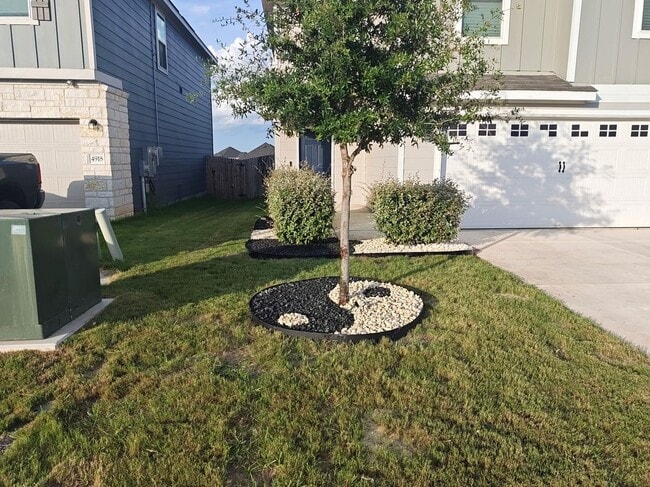 property at 4922 Bay Breeze