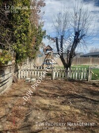 12 Duncan Ave - 22