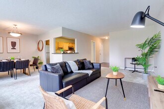 1515 Richmond Hwy in Arlington, VA - Building Photo - Building Photo