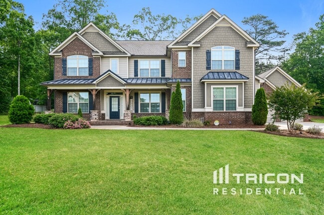 273 Enfield Ln
