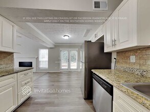 6608 E Windsor Ln in Norcross, GA - Foto de edificio - Building Photo