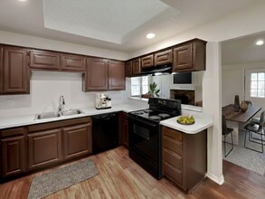 11903 Garden Terrace Dr in Dallas, TX - Foto de edificio - Building Photo