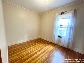 18 Romsey St in Boston, MA - Building Photo - Building Photo