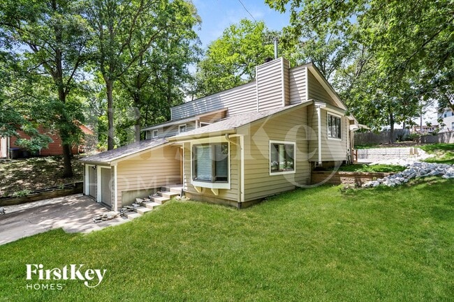 405 Montbrook Dr in O'Fallon, MO - Building Photo - Building Photo