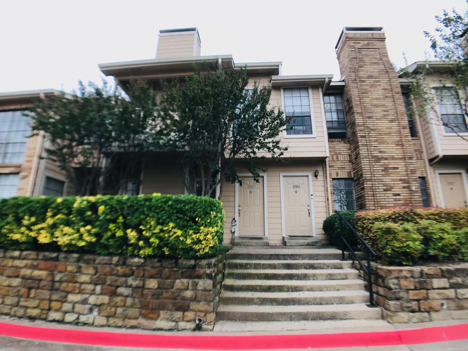 14333 Preston Rd, Unit 1005 in Dallas, TX - Building Photo