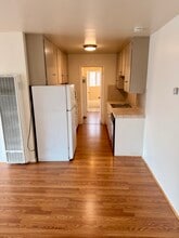 1034 W Iowa Ave, Unit Sunnyvale apartment in Sunnyvale, CA - Building Photo - Building Photo