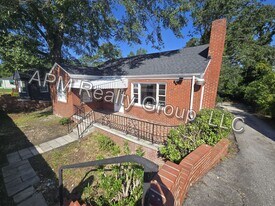 5117 Farrow Rd in Columbia, SC - Building Photo
