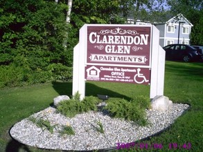 Clarendon Glen in Clare, MI - Building Photo - Building Photo