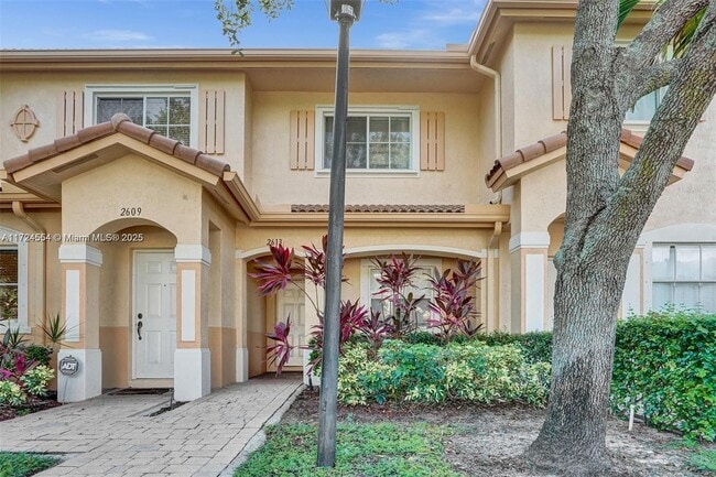 2613 SW 83rd Ave in Miramar, FL - Building Photo - Building Photo