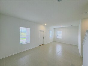 5872 Meditation Dr in Clermont, FL - Building Photo - Building Photo