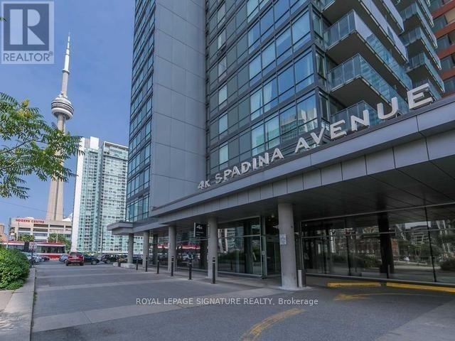 property at 705-4k Spadina Ave.