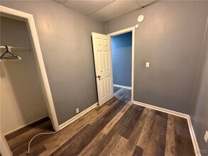 221.5 Lakeview Ave in Syracuse, NY - Building Photo - Building Photo