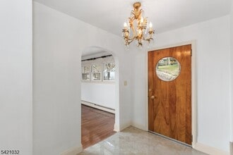 145 Highview Terrace in Hawthorne, NJ - Building Photo - Building Photo