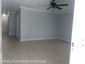 3306 Avenue R 1/2 in Galveston, TX - Building Photo - Building Photo