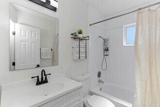 4262 Wilson Ave in San Diego, CA - Building Photo - Building Photo