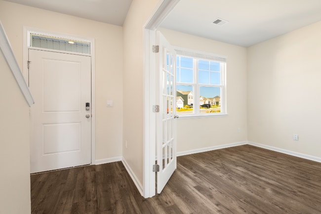 1715 Perthshire Lp in Myrtle Beach, SC - Foto de edificio - Building Photo