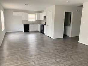 3902 Bennington St in Houston, TX - Building Photo - Building Photo