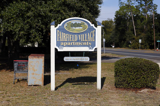 Fairfield Village in Pensacola, FL - Foto de edificio - Building Photo