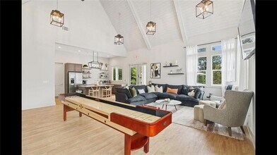 3792 Oak Rdg Dr in Buford, GA - Building Photo - Building Photo