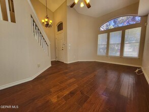 7532 Plaza Taurina Dr in El Paso, TX - Building Photo - Building Photo