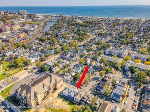 90 Lawrence Ave in Ocean Grove, NJ - Building Photo - Building Photo