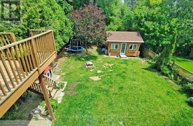 17 Barre Dr in Barrie, ON - Building Photo - Building Photo