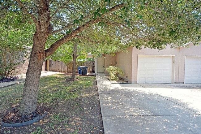 240a Anne Louise Dr