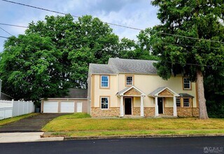 3222 Revere Rd-Unit -1 in South Plainfield, NJ - Building Photo - Building Photo